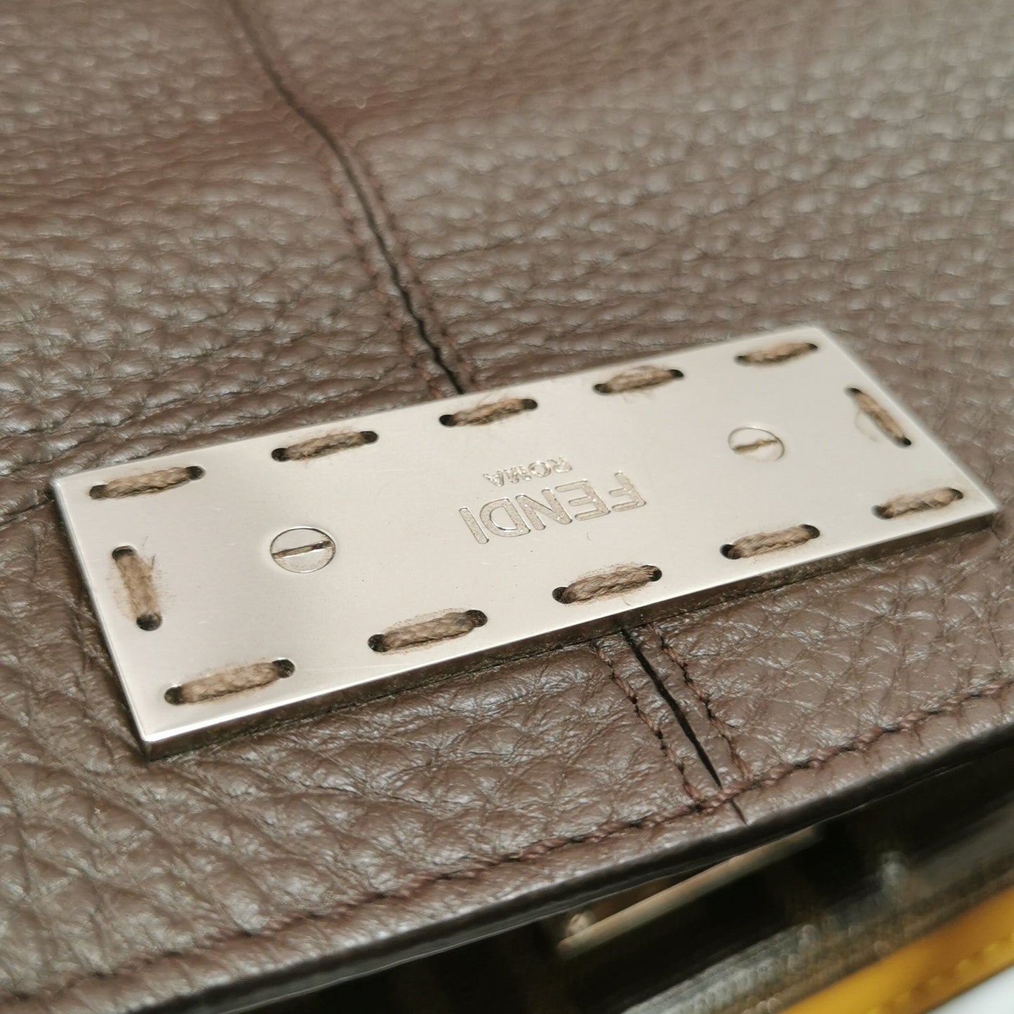 Fendi - Peekaboo - Leather - Brown - (medium)
