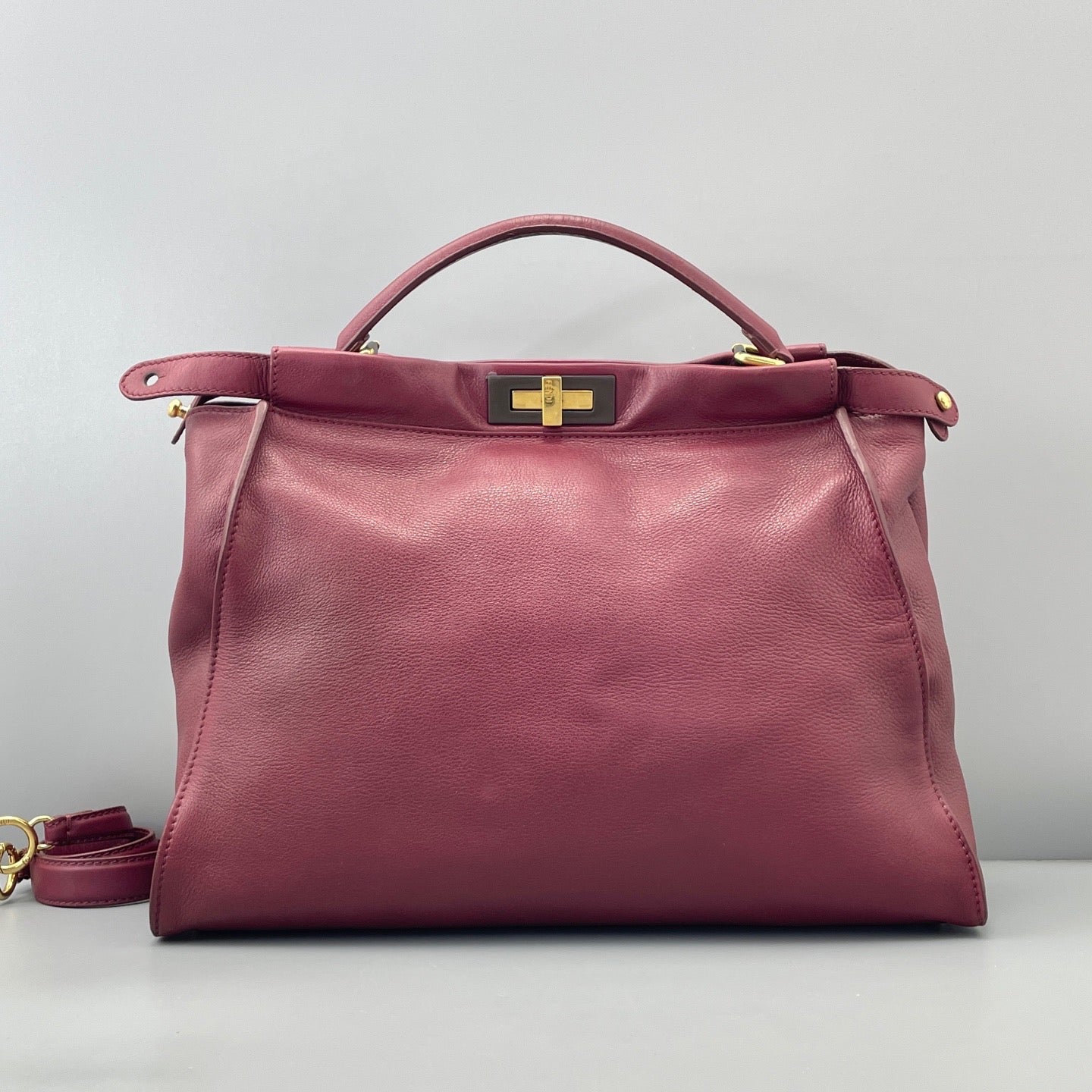 Fendi - Peekaboo - Leather - Burgundy - (large)