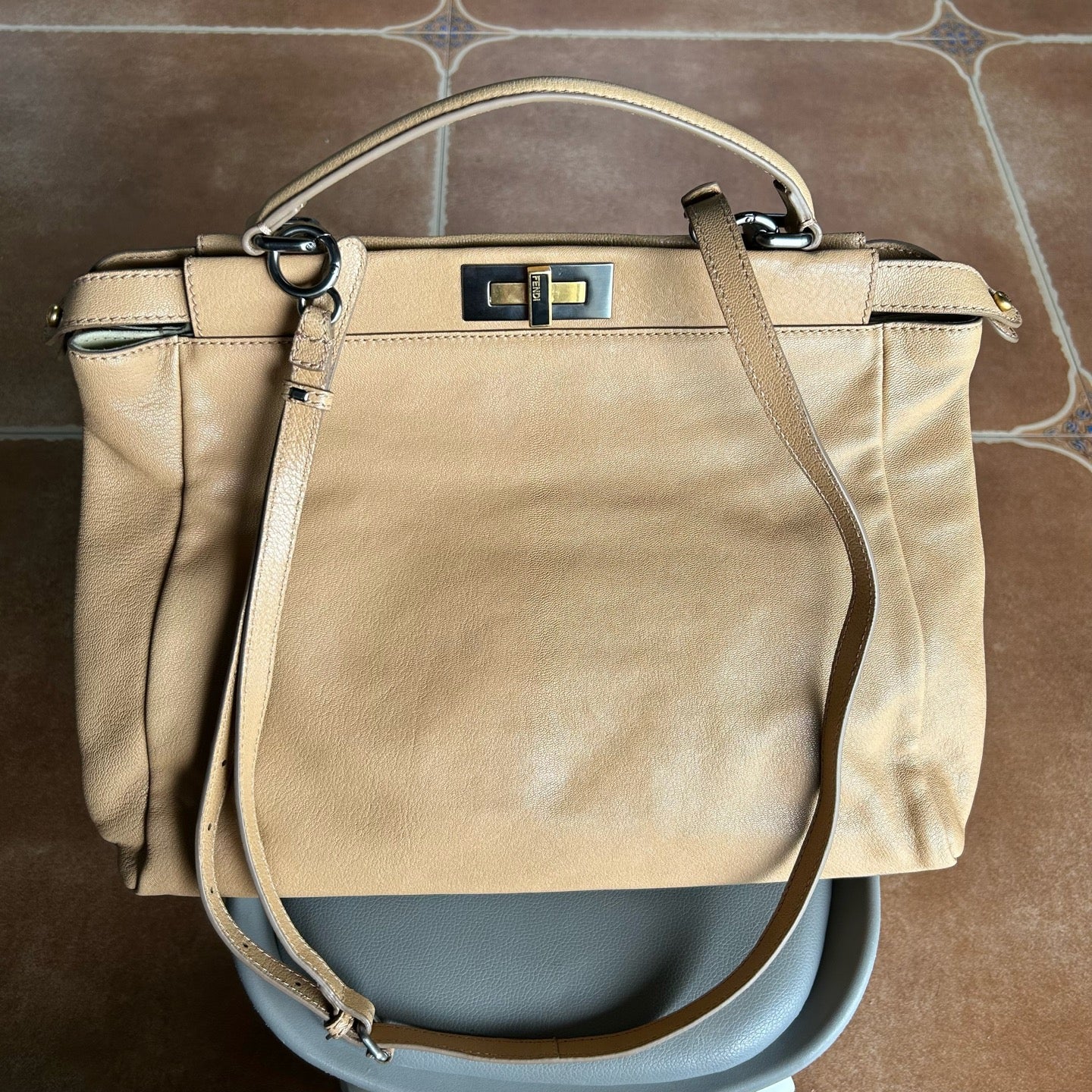 Fendi - Peekaboo - Leather - Camel - (Large)