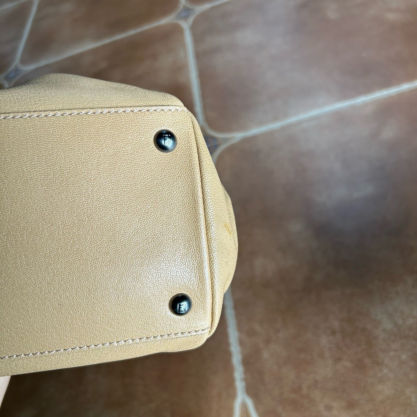 Fendi - Peekaboo - Leather - Camel - (Large)