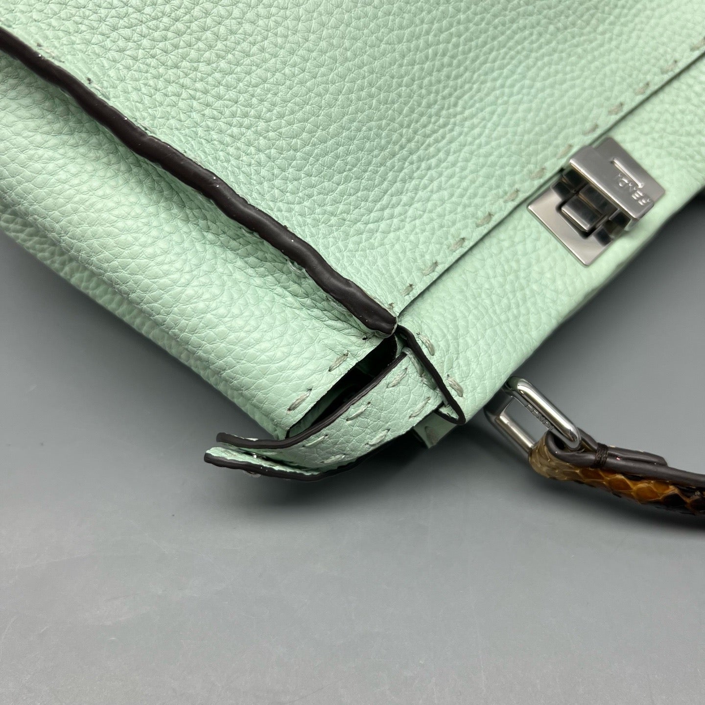 Fendi - Peekaboo - Leather - Green - (Small)