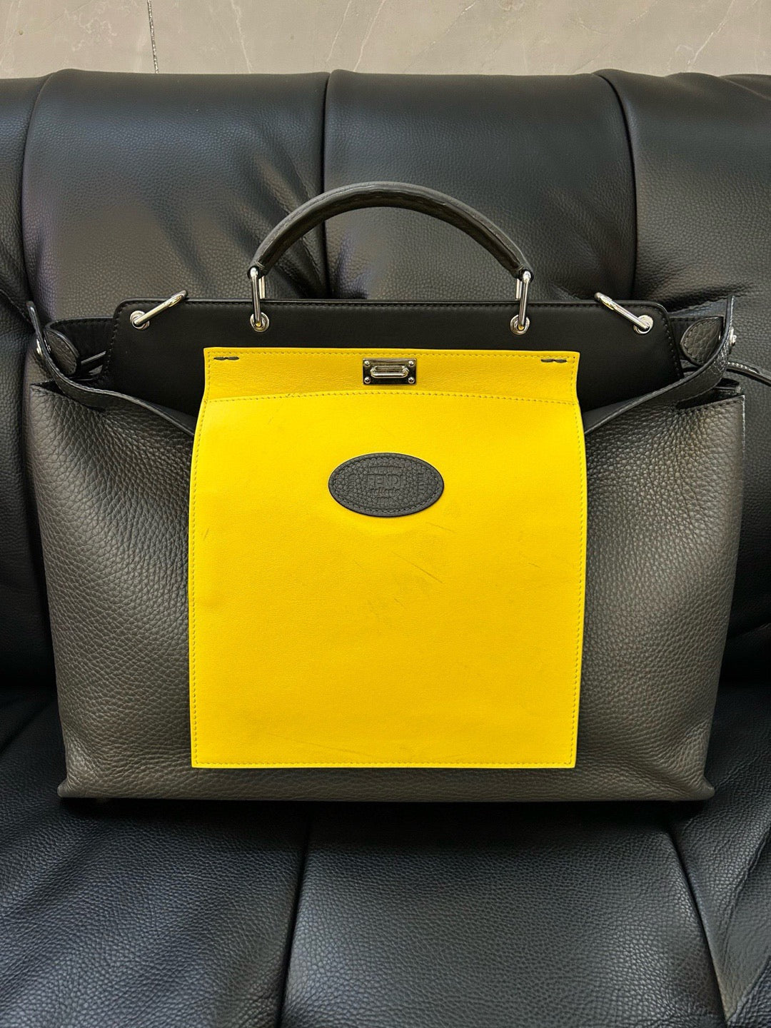 Fendi - Peekaboo - Leather - Grey - (large)