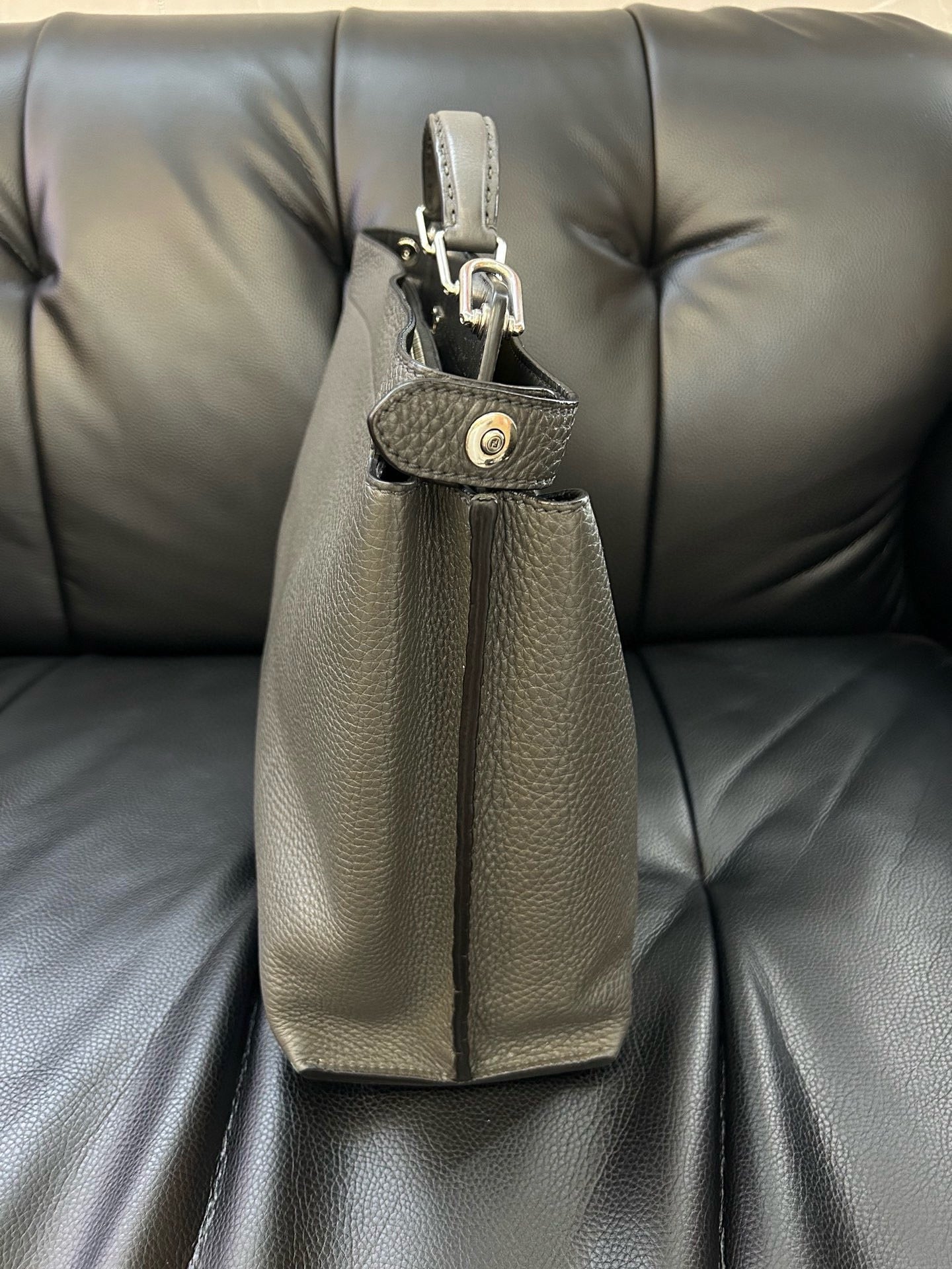 Fendi - Peekaboo - Leather - Grey - (large)