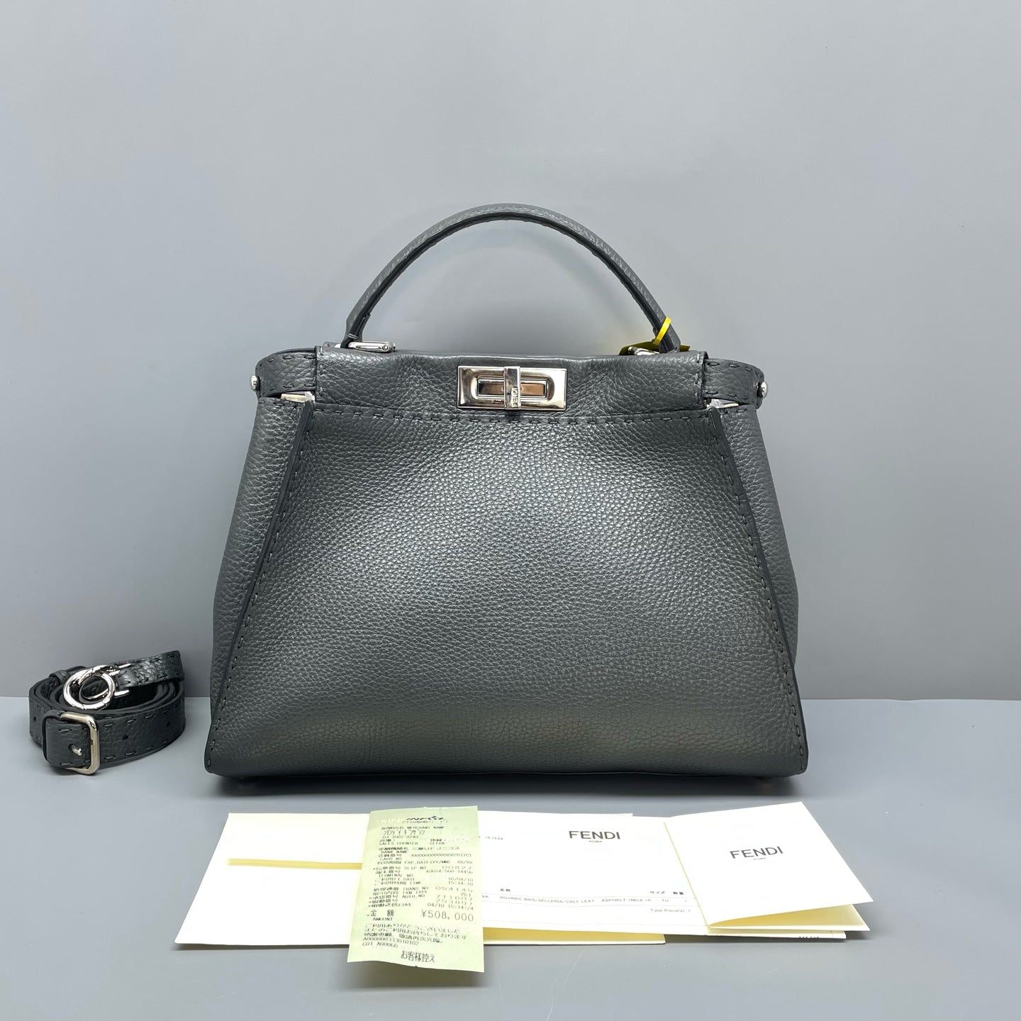 Fendi - Peekaboo - Leather - Grey - (medium)
