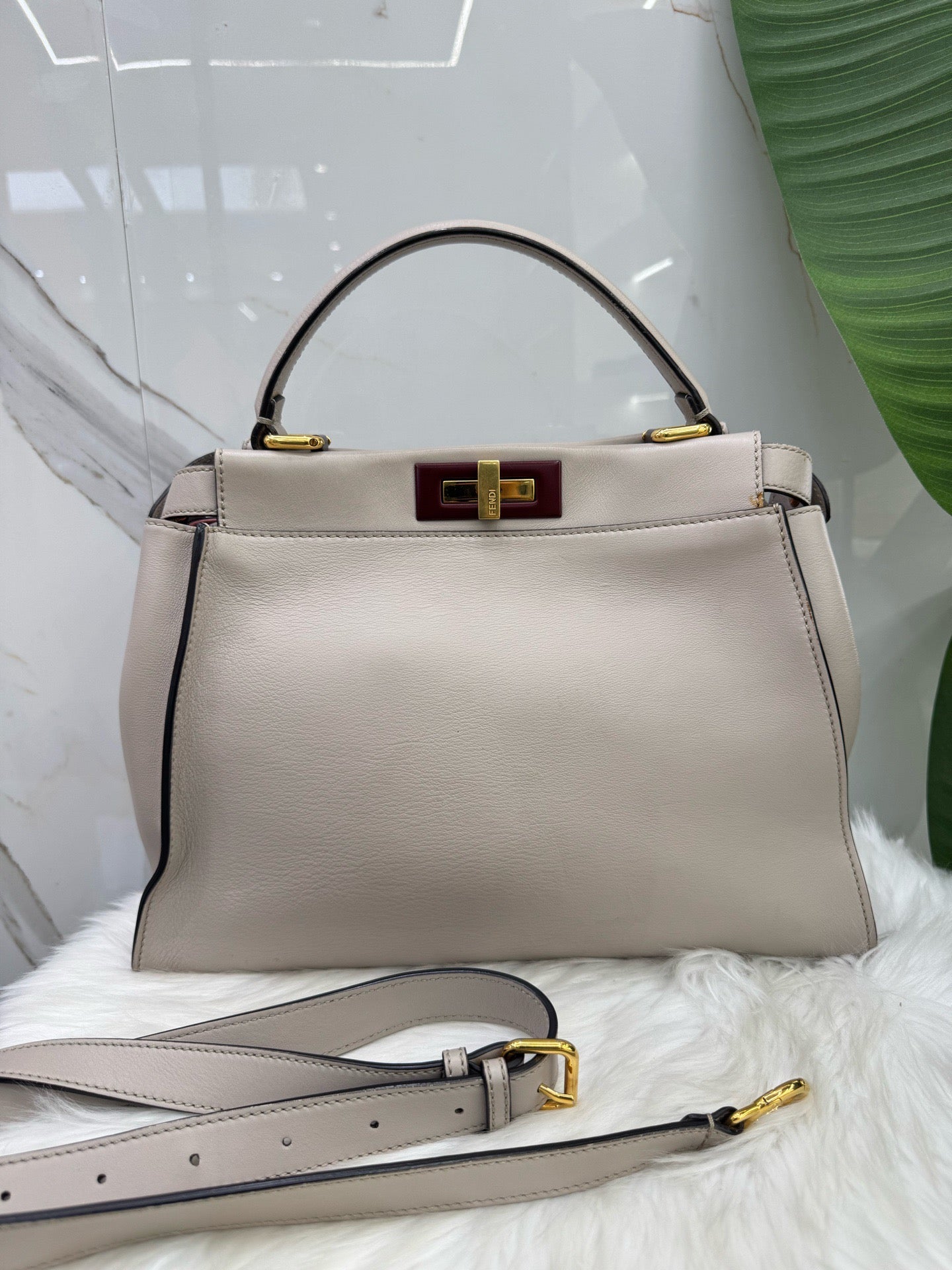 Fendi - Peekaboo - Leather - Grey - (medium)