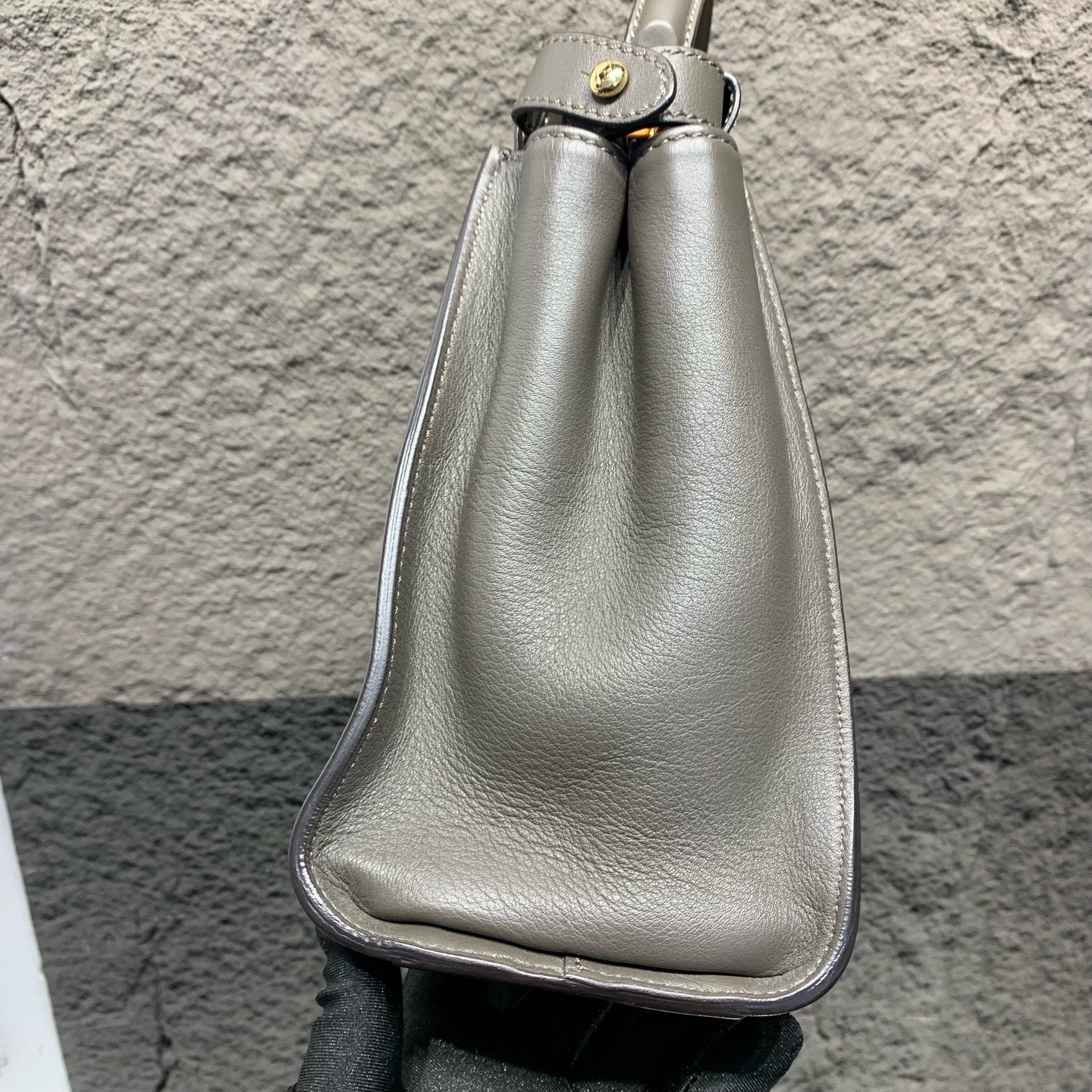 Fendi - Peekaboo - Leather - Grey - (medium)