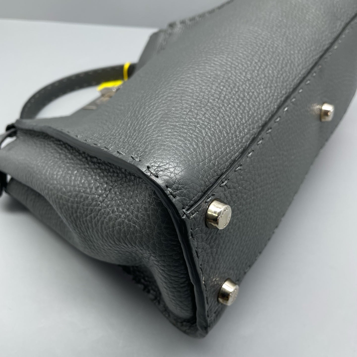 Fendi - Peekaboo - Leather - Grey - (medium)