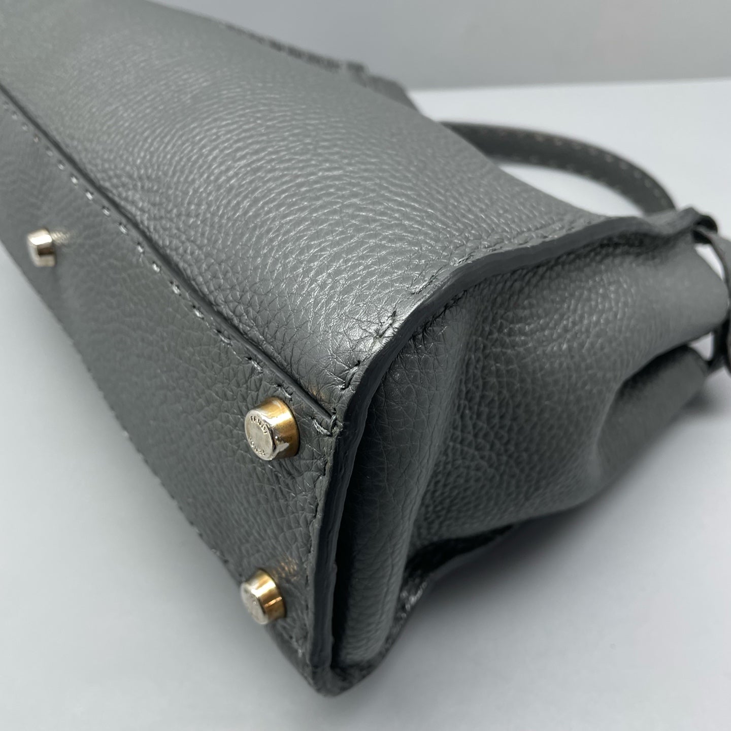 Fendi - Peekaboo - Leather - Grey - (medium)