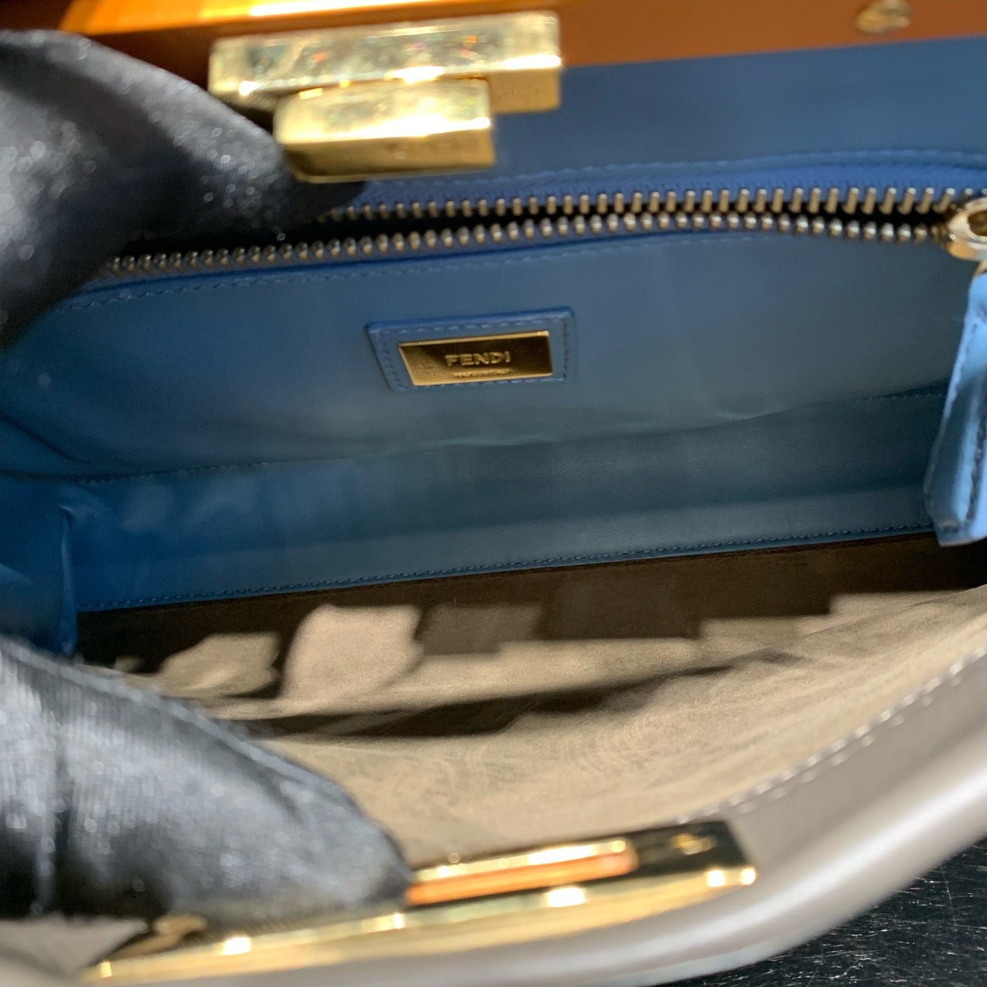 Fendi - Peekaboo - Leather - Grey - (medium)