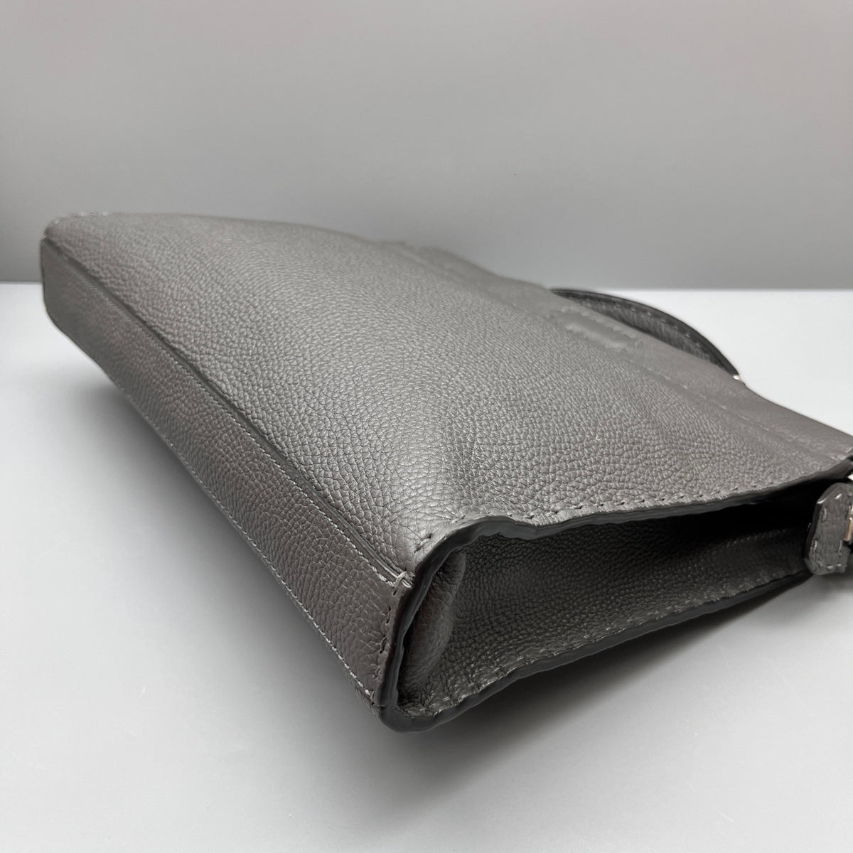 Fendi - Peekaboo - Leather - Grey - (medium)