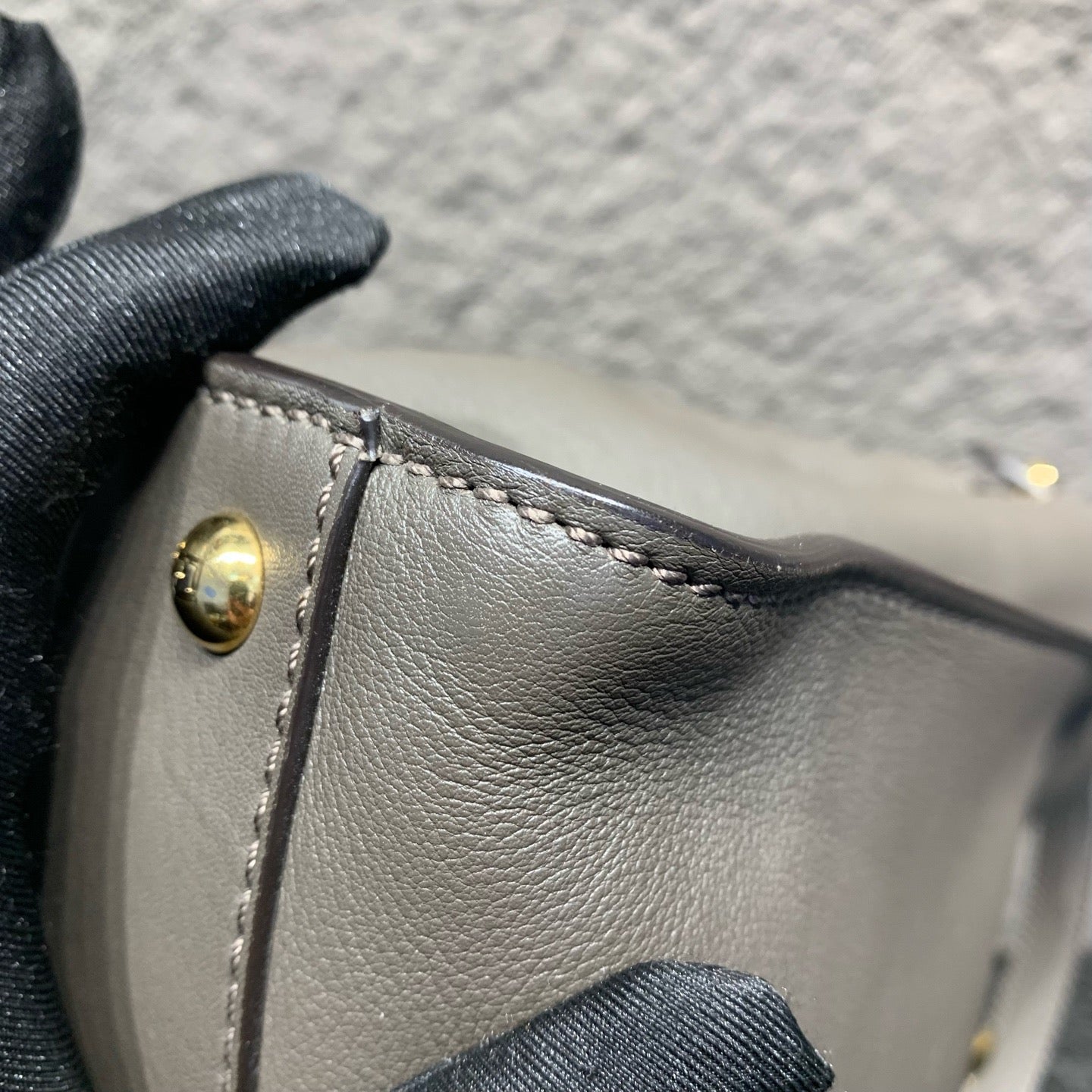 Fendi - Peekaboo - Leather - Grey - (medium)