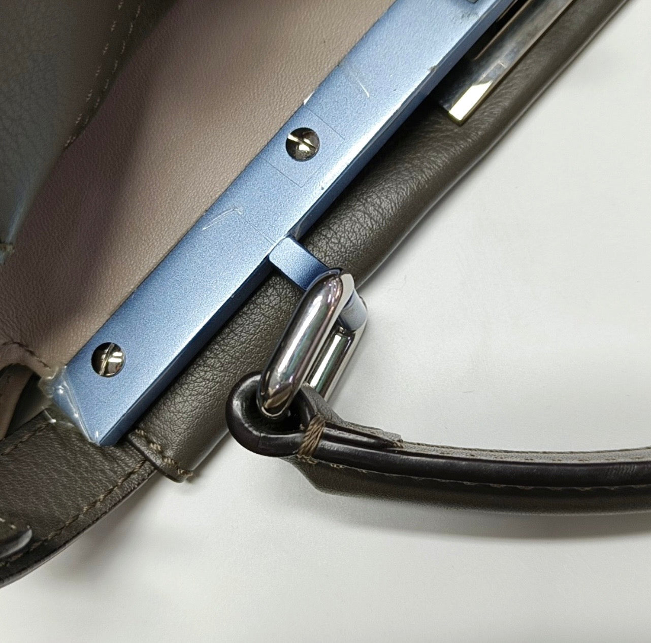 Fendi - Peekaboo - Leather - Grey - (medium)