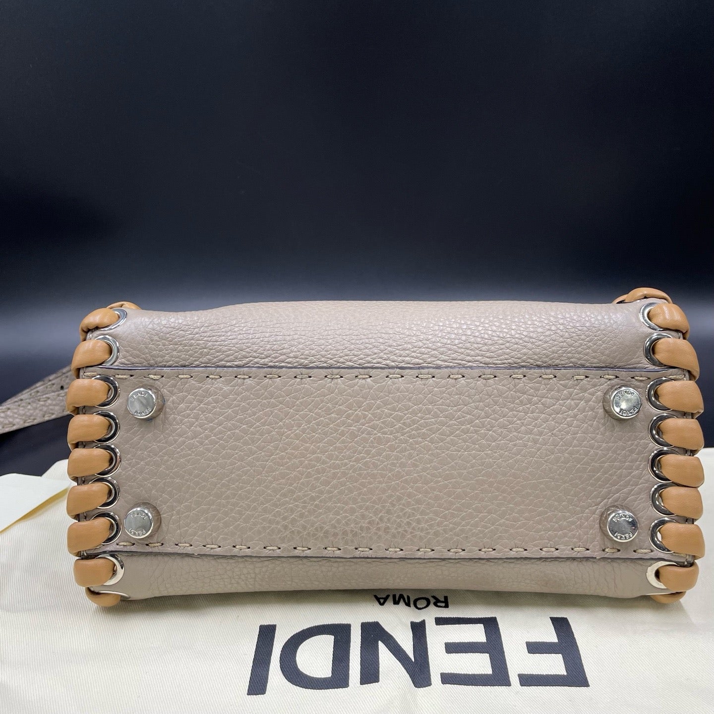 Fendi - Peekaboo - Leather - Grey - (mini)