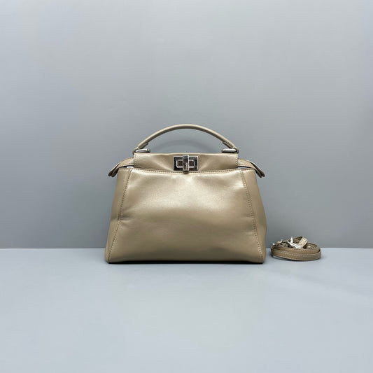 Fendi - Peekaboo - Leather - Grey - (Small)