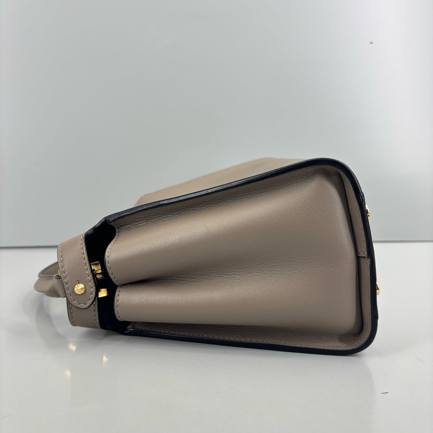 Fendi - Peekaboo - Leather - Grey - (Small)