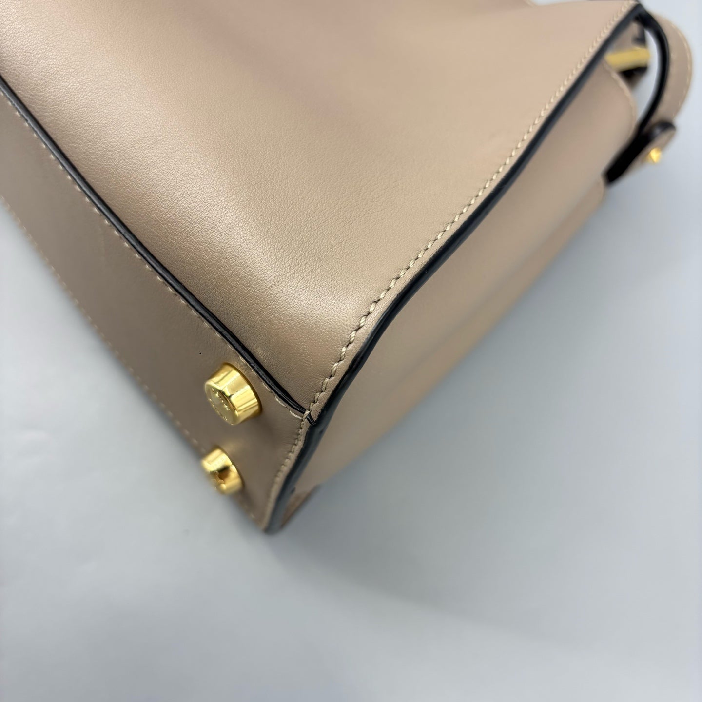 Fendi - Peekaboo - Leather - Grey - (Small)