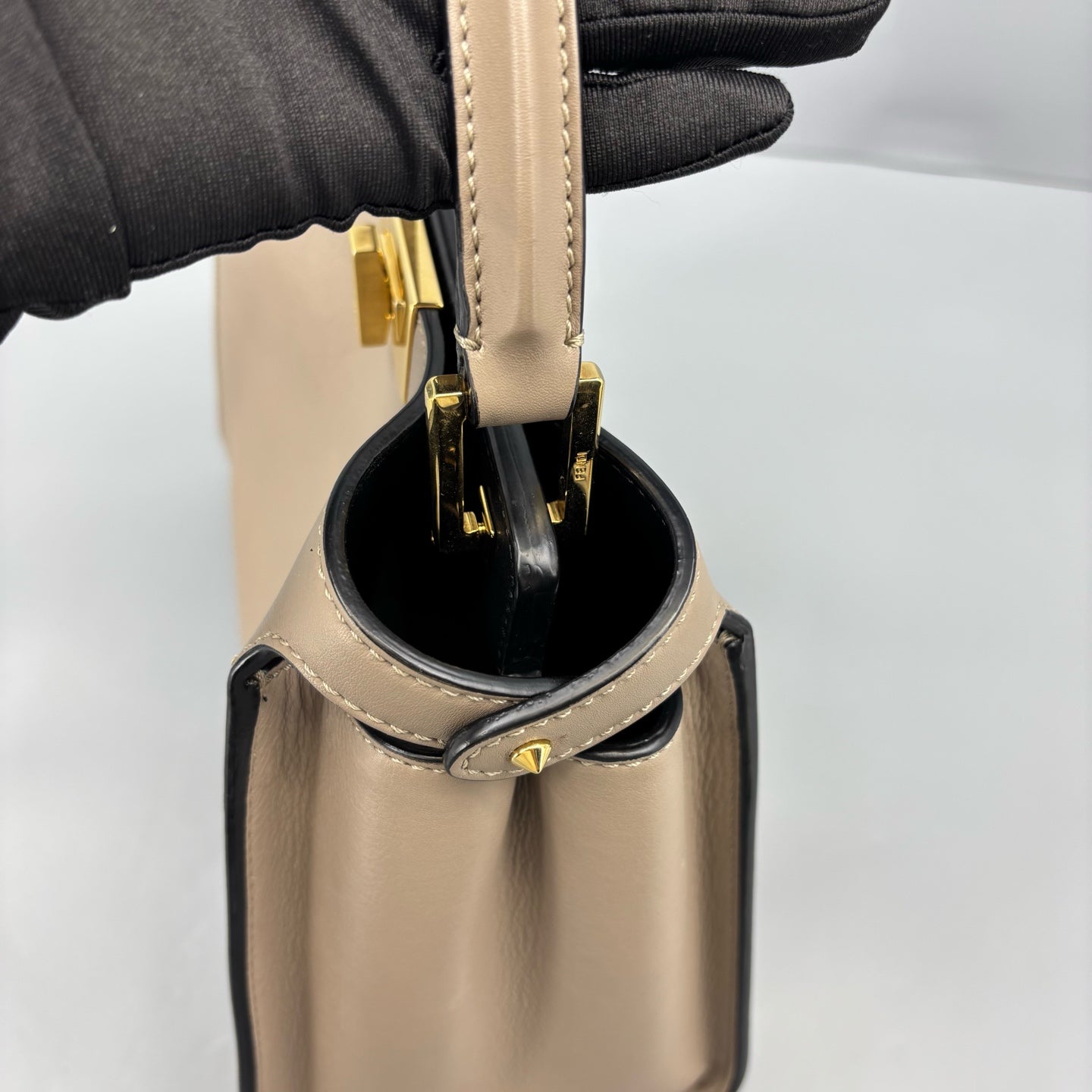 Fendi - Peekaboo - Leather - Grey - (Small)