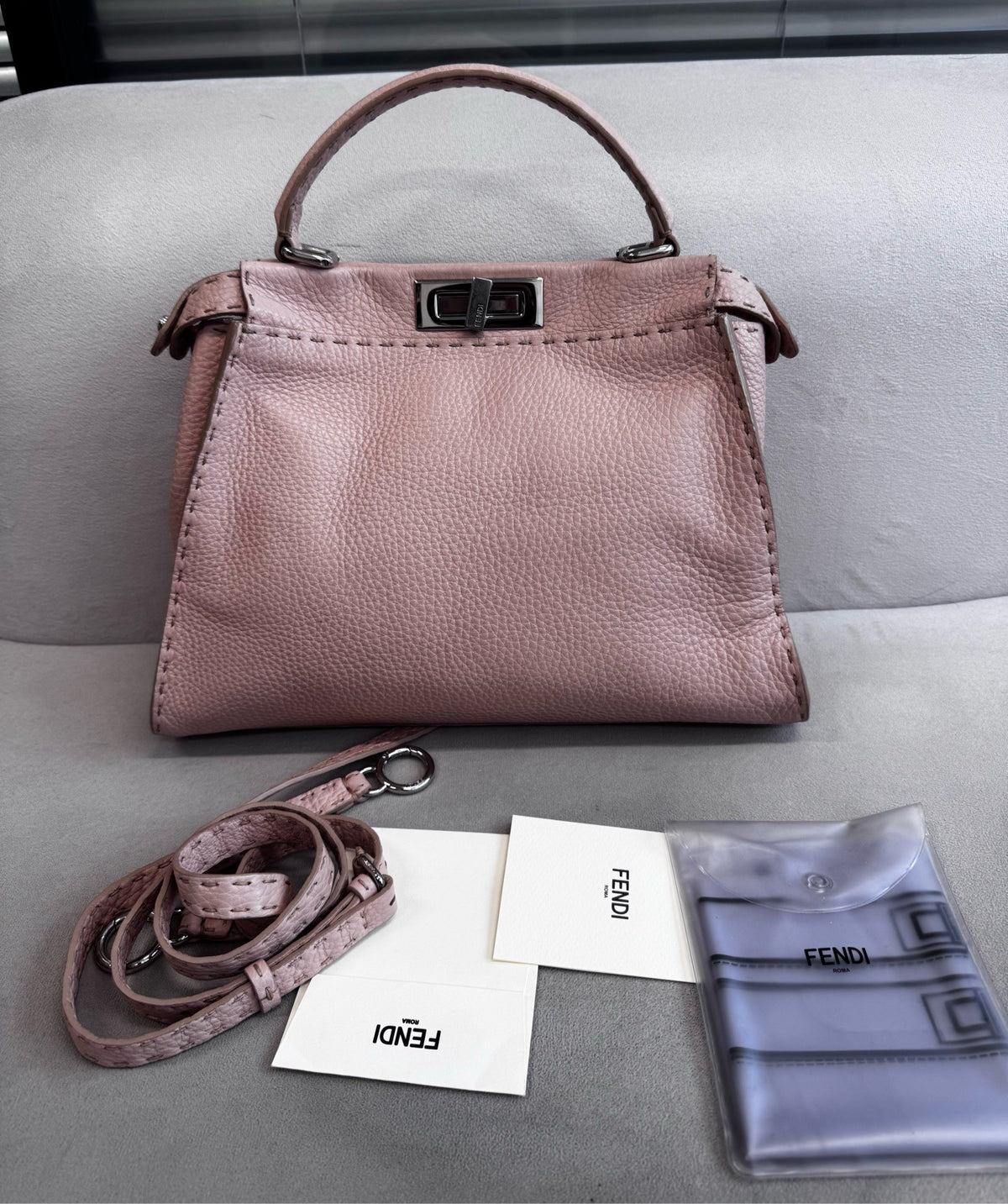 Fendi - Peekaboo - Leather - Pink - (medium)