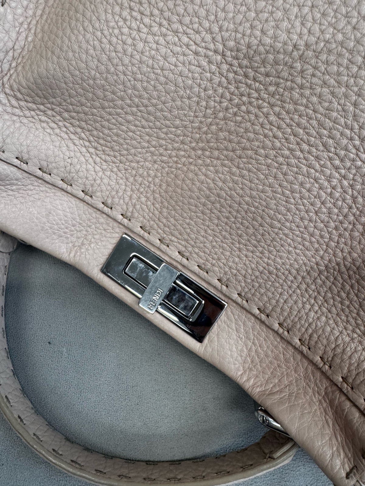 Fendi - Peekaboo - Leather - Pink - (medium)
