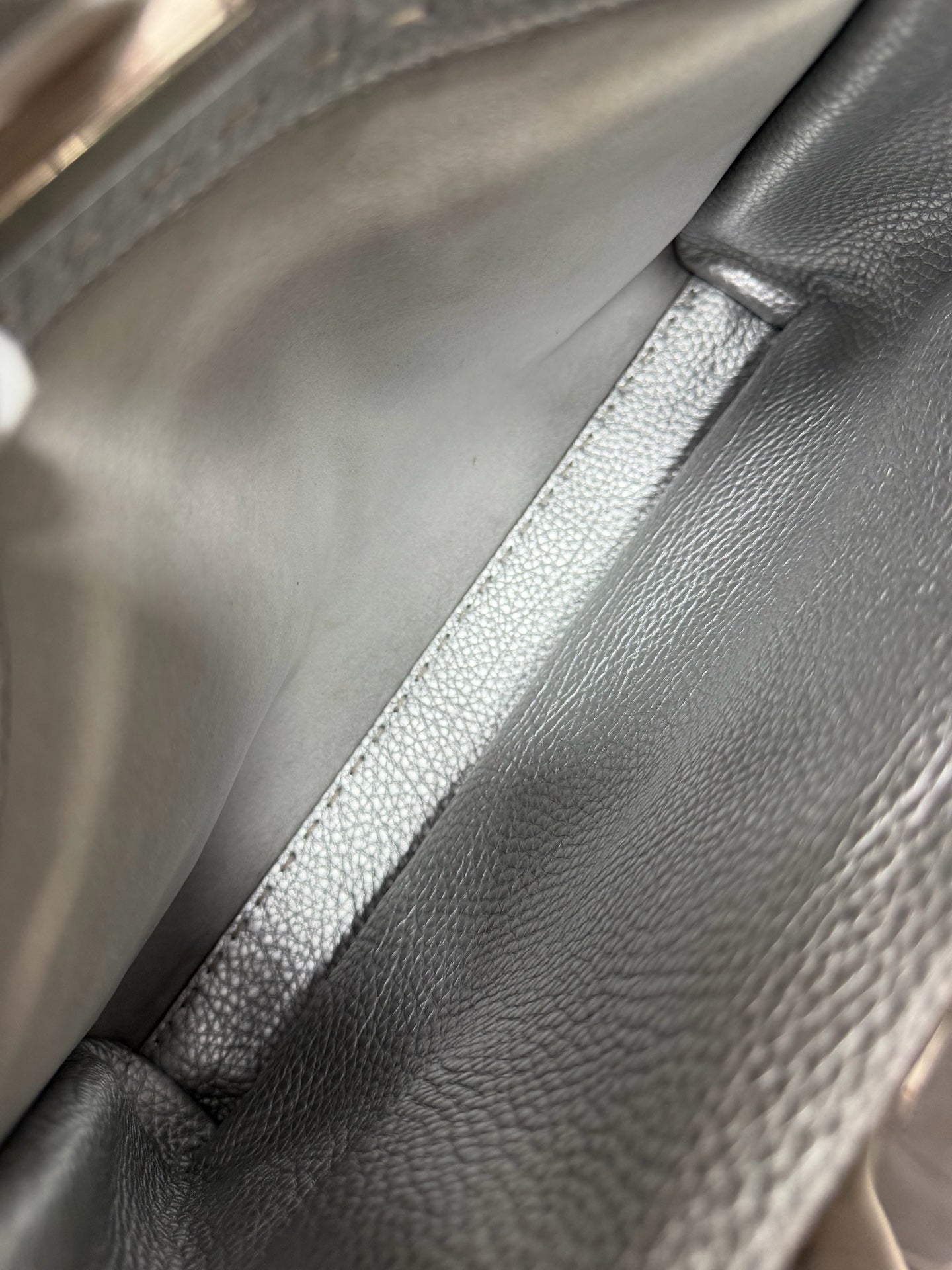 Fendi - Peekaboo - Leather - Silver - (small)