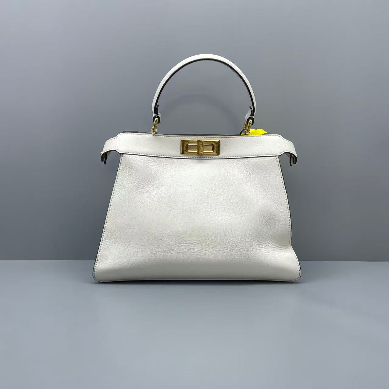 Fendi - Peekaboo - Leather - White - (medium)