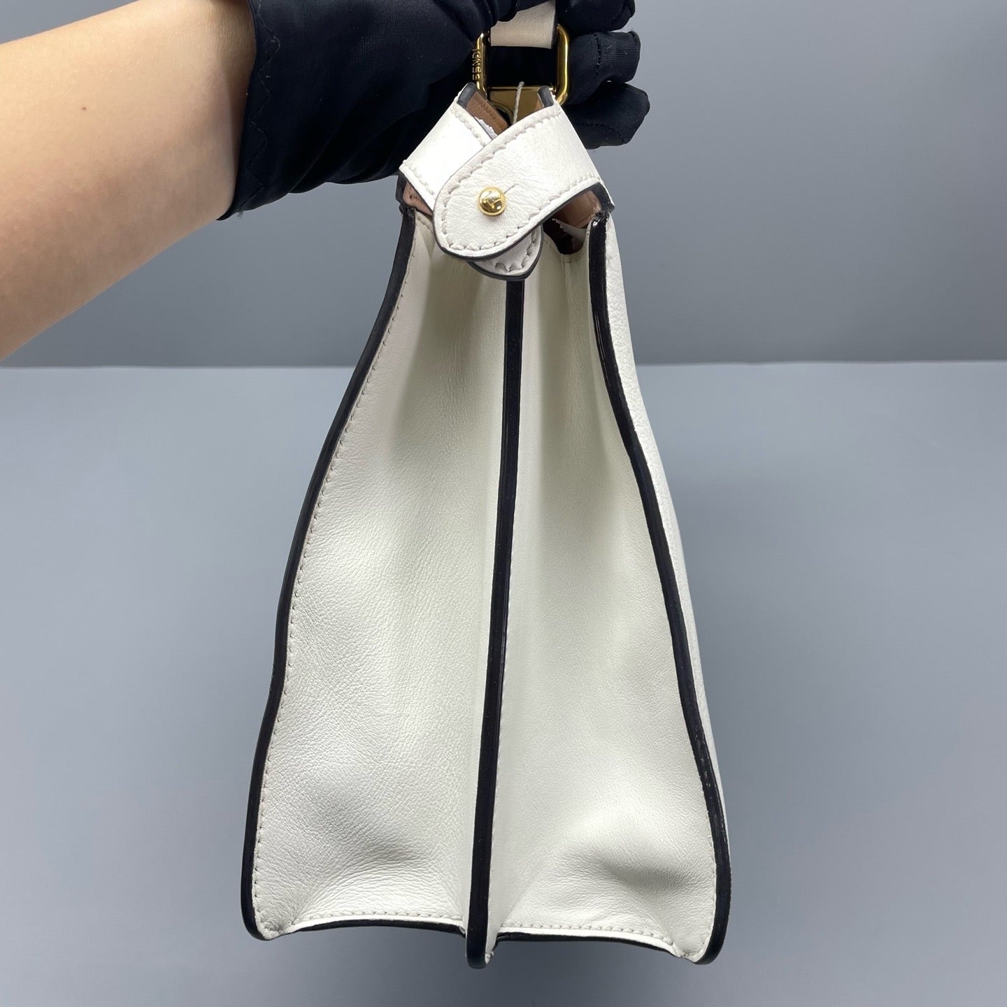 Fendi - Peekaboo - Leather - White - (medium)