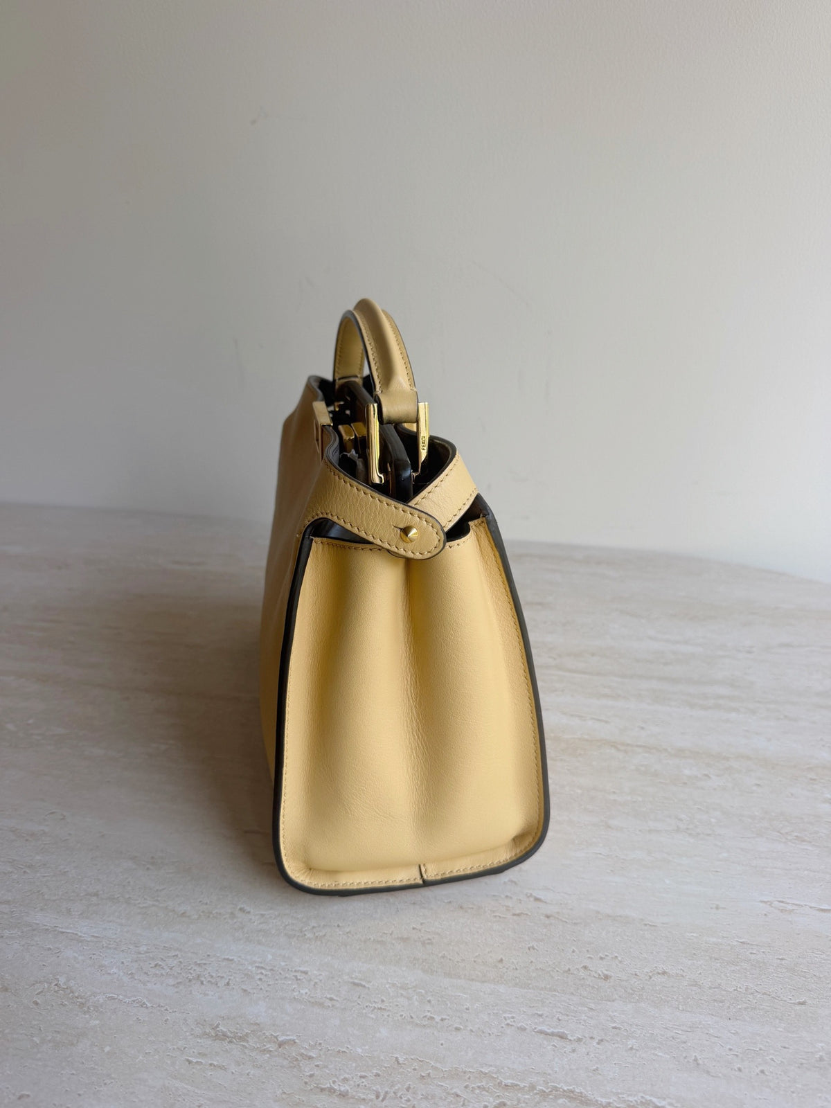 Fendi - Peekaboo - Leather - Yellow