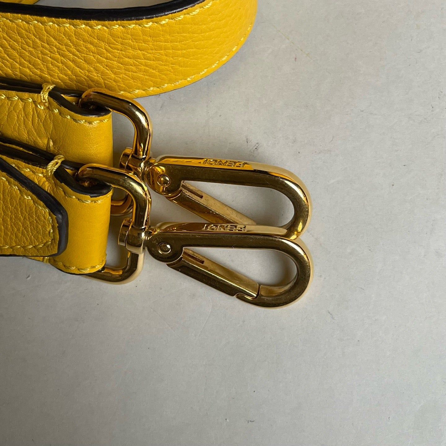 Fendi - Peekaboo - Leather - Yellow - (Medium)