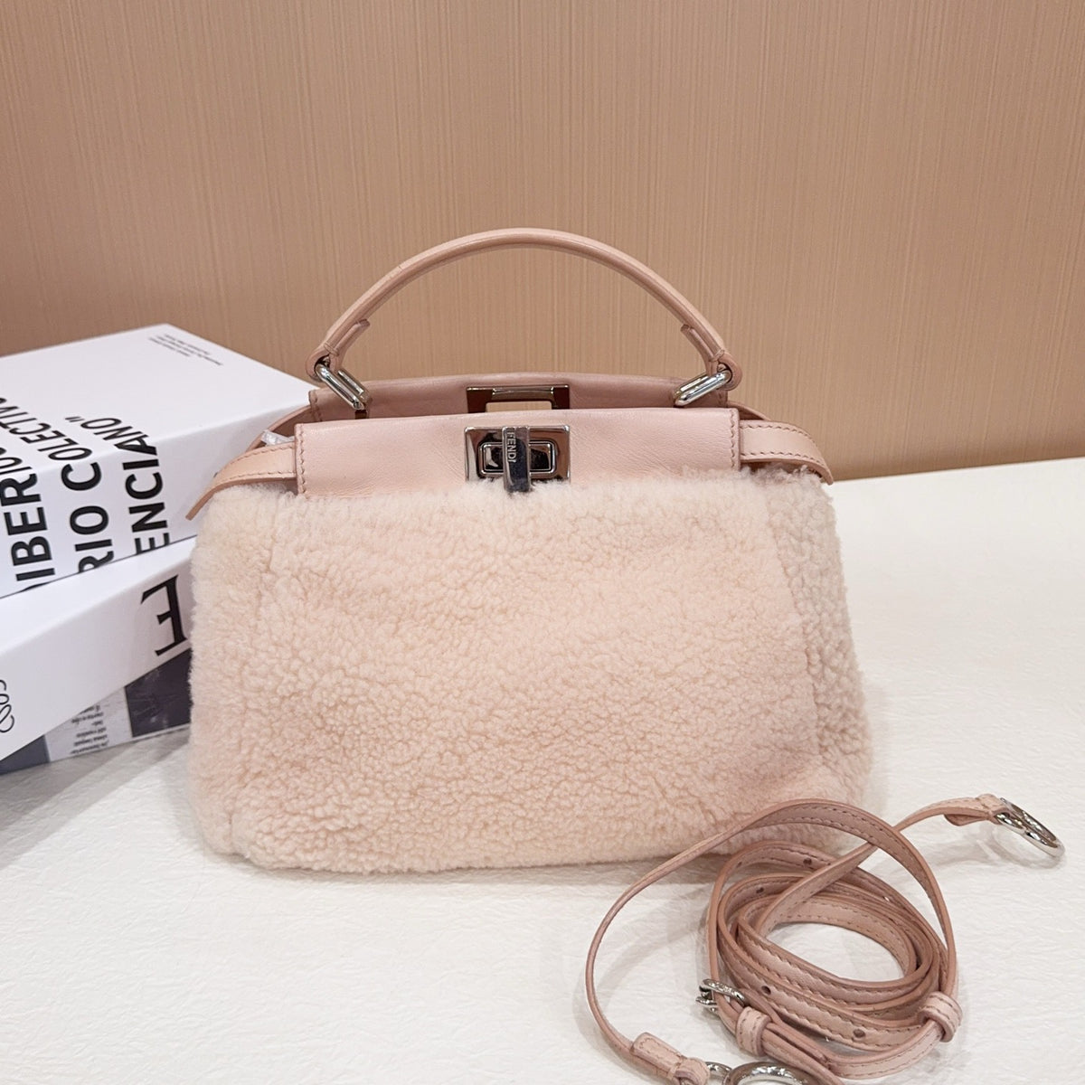 Fendi - Peekaboo Limited Edition - Fur - Shearling - Pink