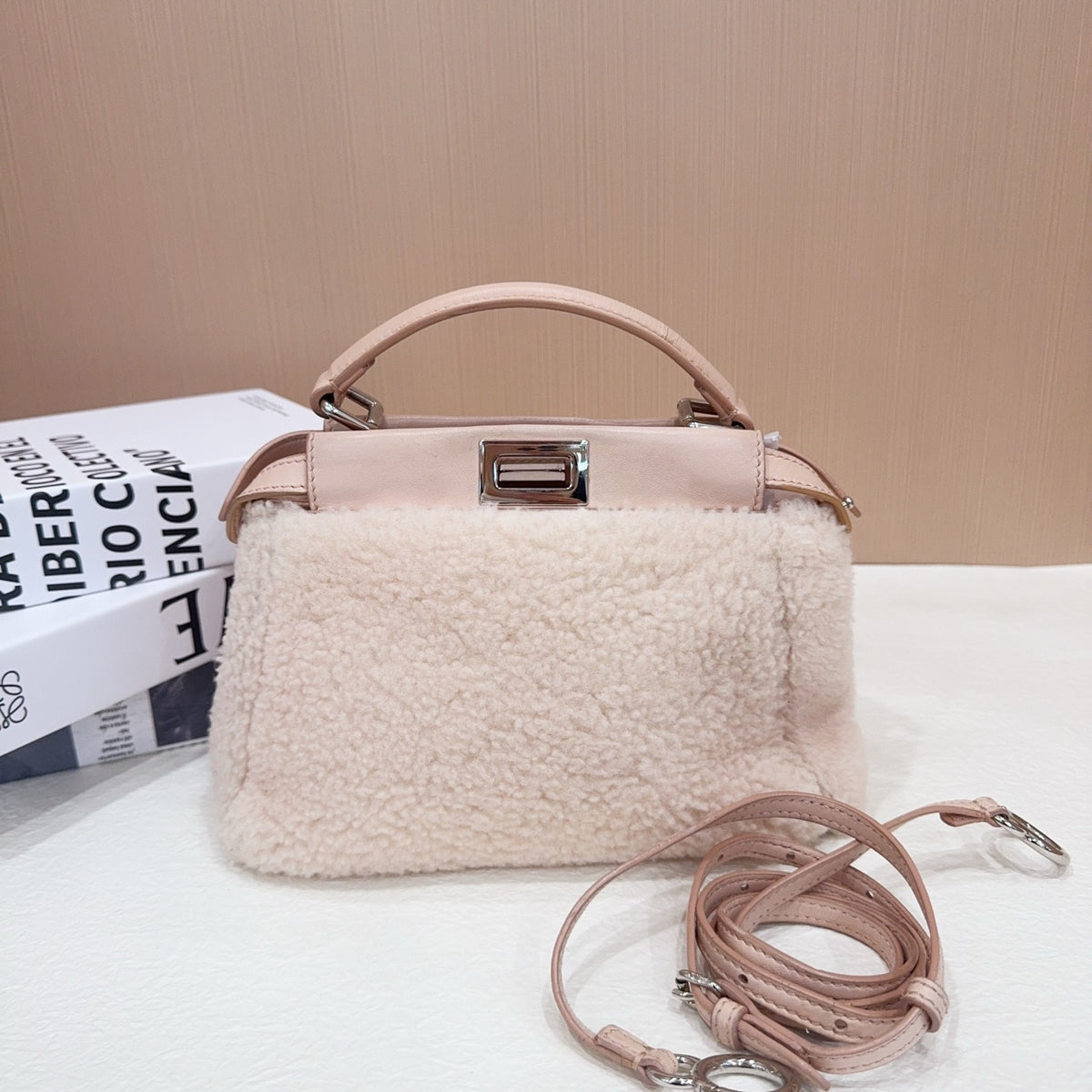 Fendi - Peekaboo Limited Edition - Fur - Shearling - Pink