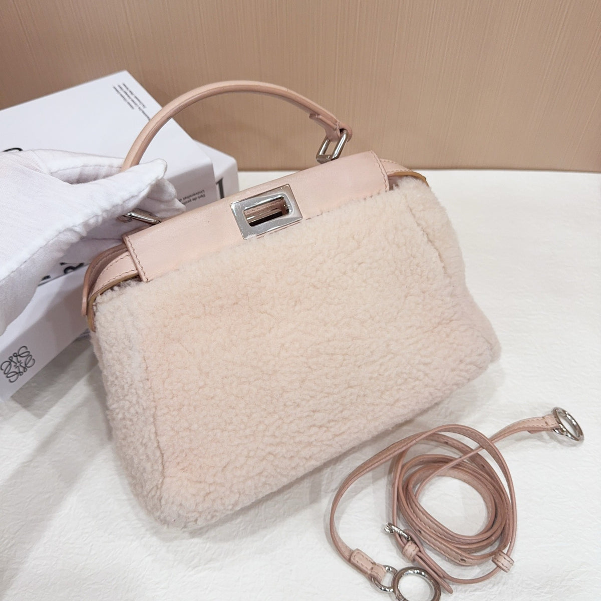 Fendi - Peekaboo Limited Edition - Fur - Shearling - Pink