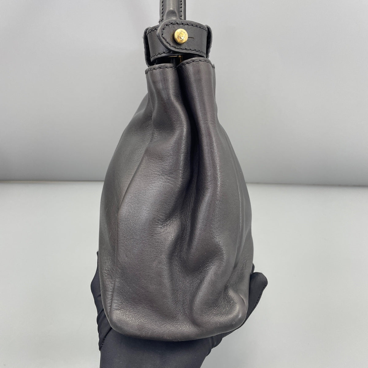 Fendi - Peekaboo Medium - Leather - Black - (medium)
