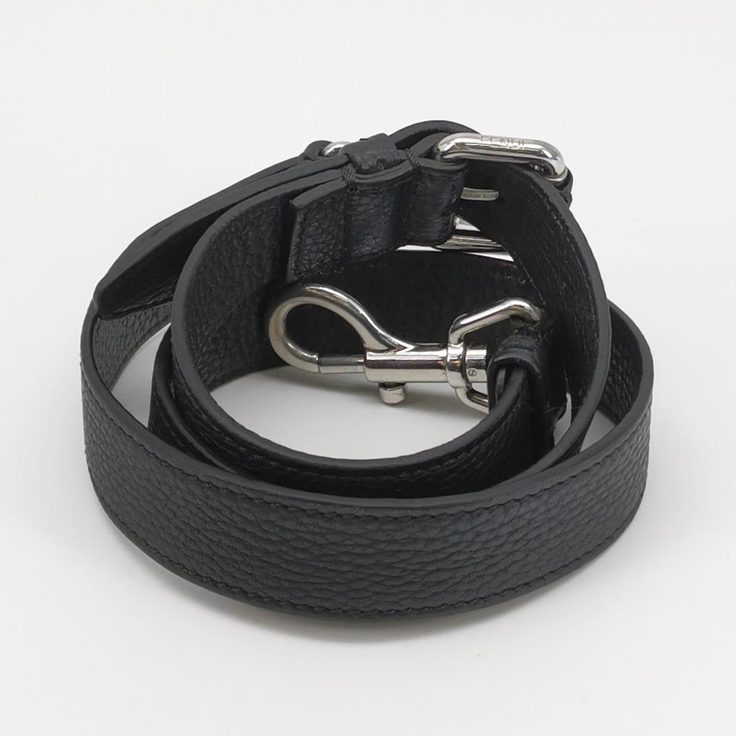 Fendi - Peekaboo Medium - Leather - Black - (medium)