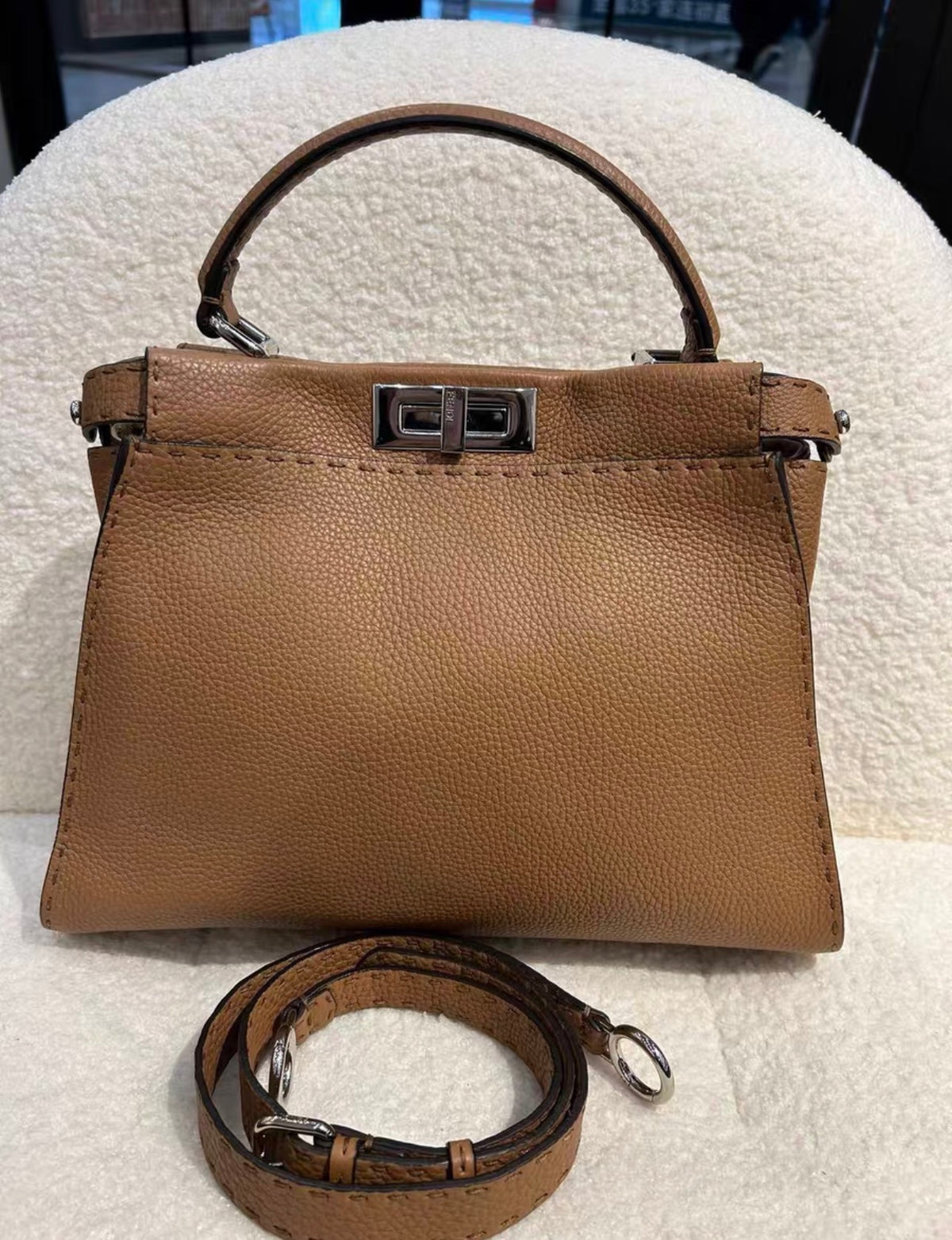 Fendi - Peekaboo Medium - Leather - Camel - (medium)