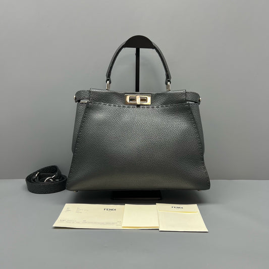 Fendi - Peekaboo Medium - Leather - Grey - (medium)