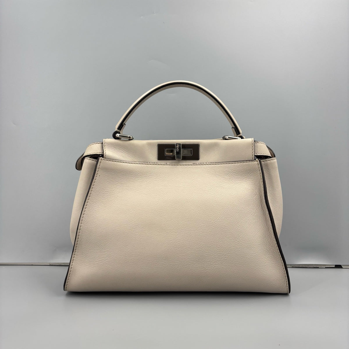 Fendi - Peekaboo Medium - Leather - Grey - (Medium)