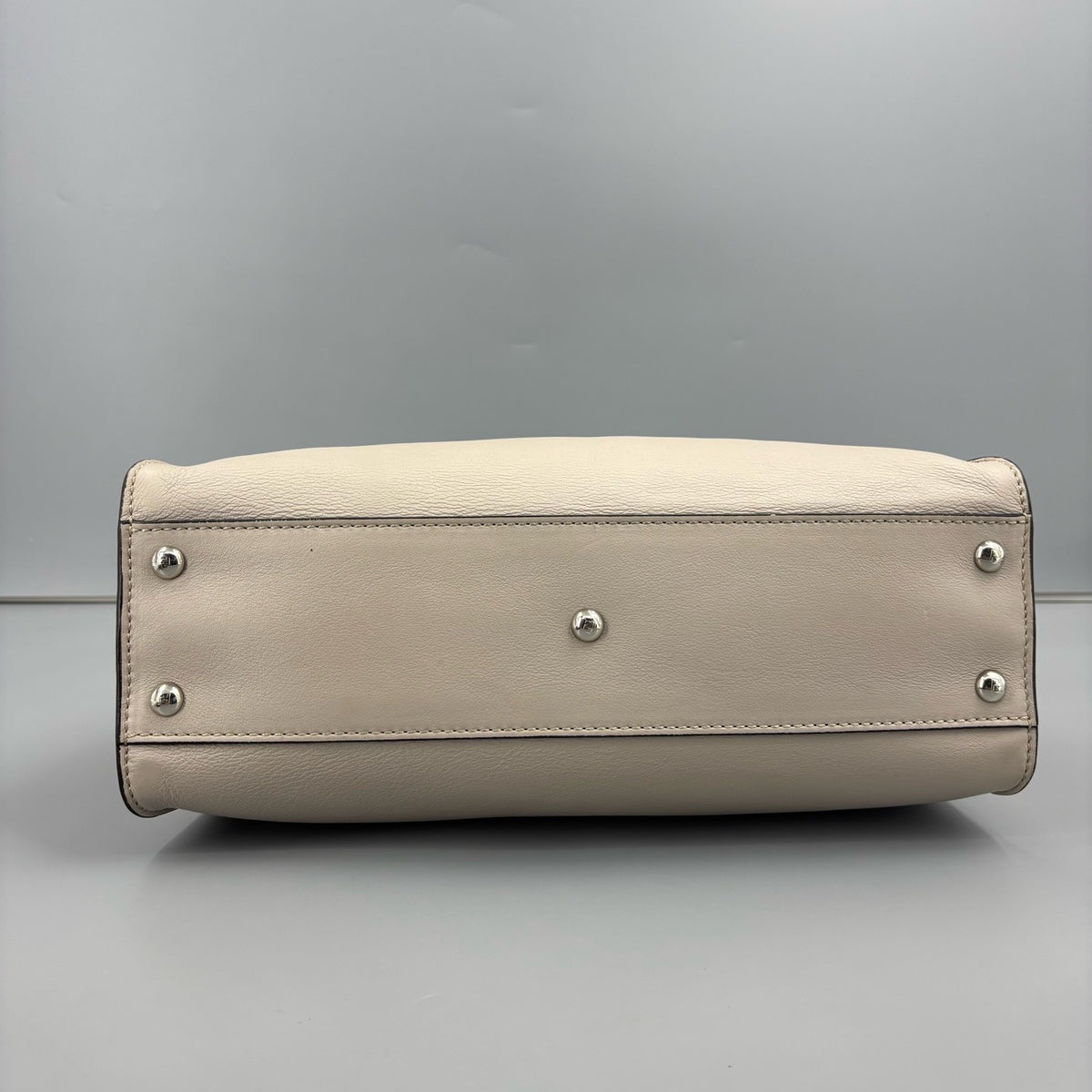 Fendi - Peekaboo Medium - Leather - Grey - (Medium)