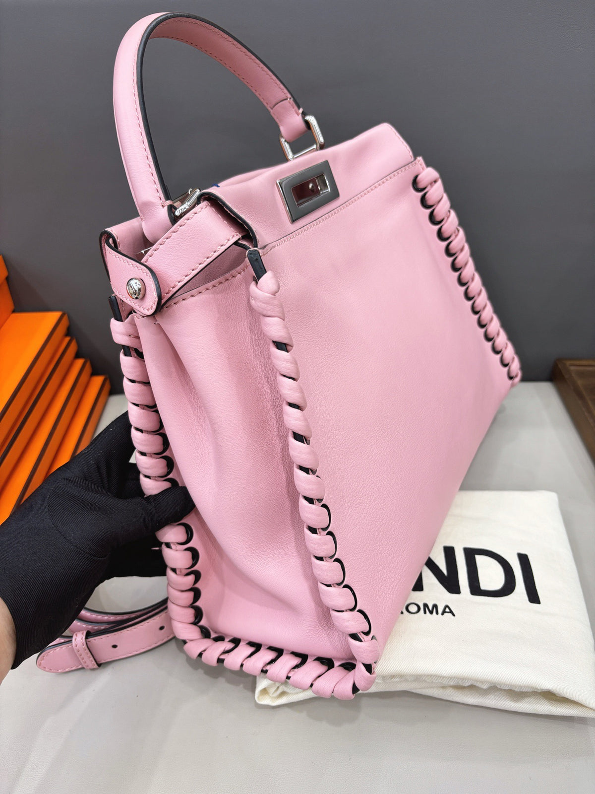 Fendi - Peekaboo Medium - Leather - Pink - (Medium)
