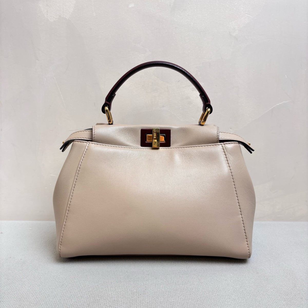 Fendi - Peekaboo Mini - Leather - Beige - (mini)