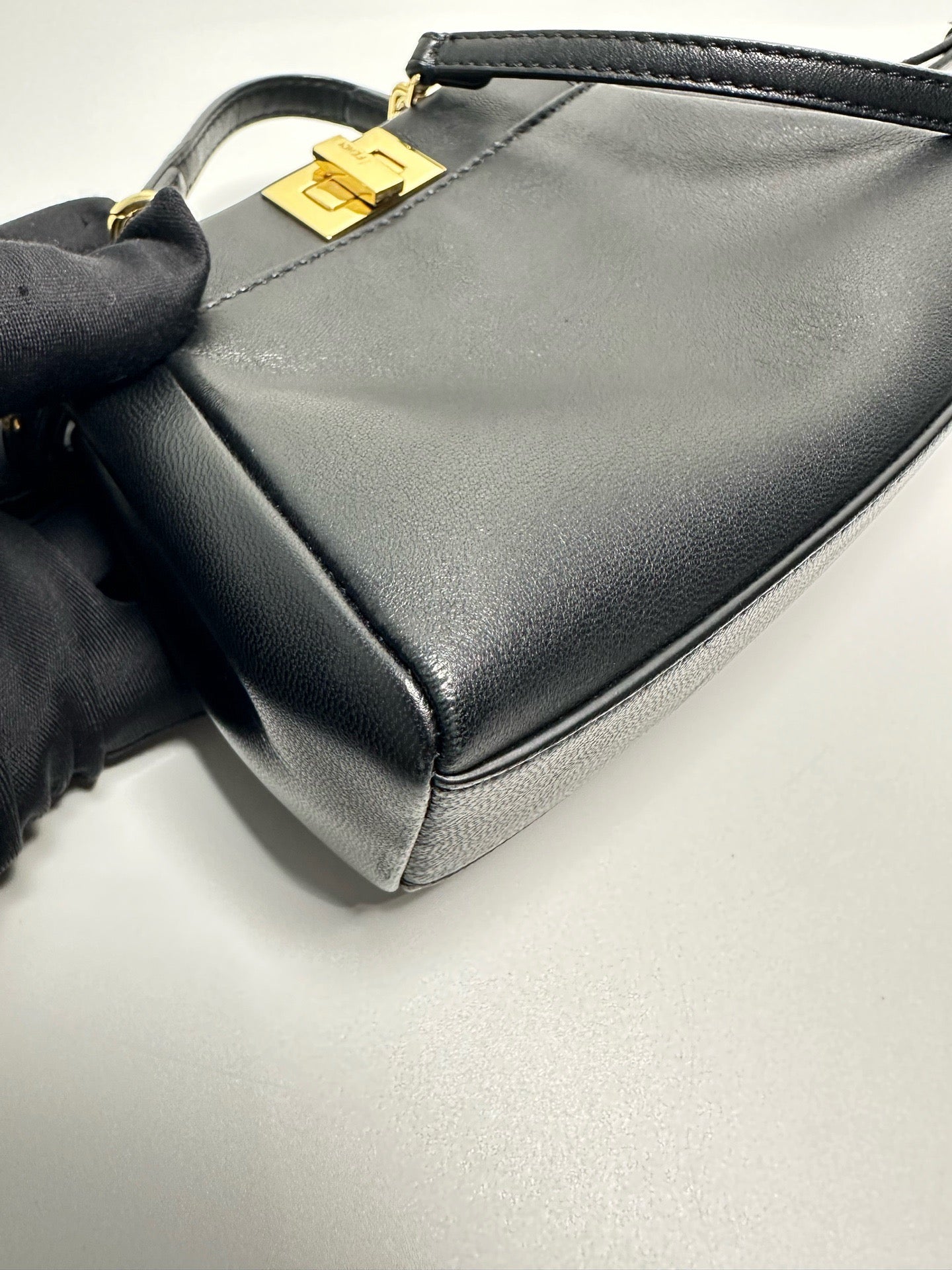 Fendi - Peekaboo Mini - Leather - Black - (mini)
