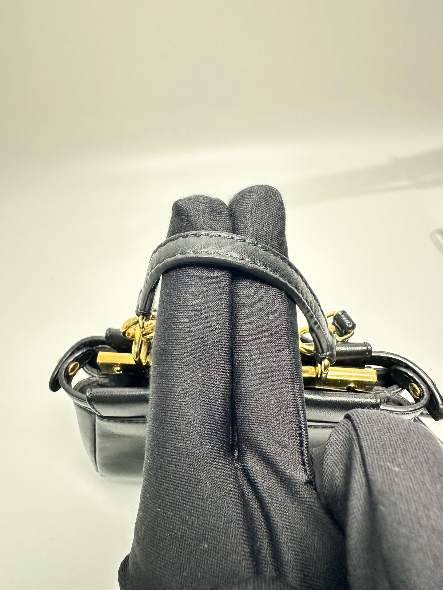 Fendi - Peekaboo Mini - Leather - Black - (mini)