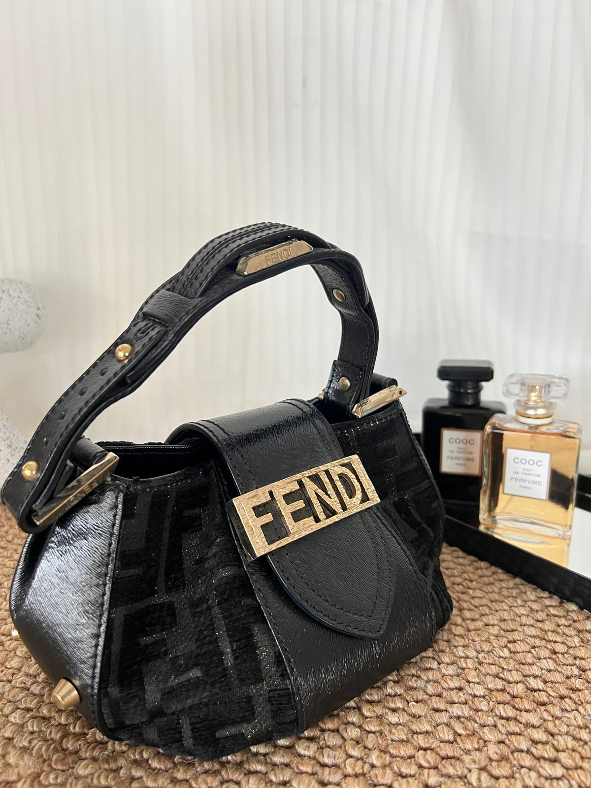 Fendi - Peekaboo Mini - Velvet - Black - (mini)
