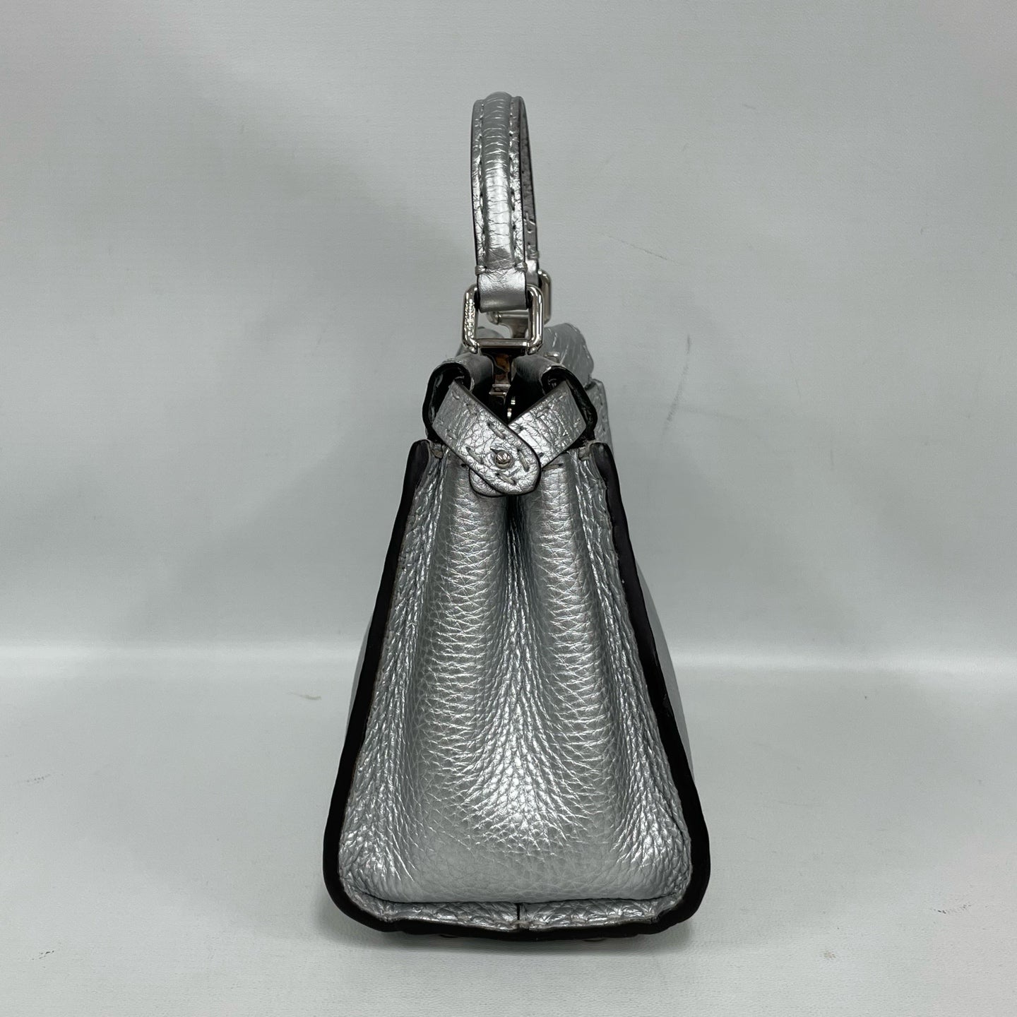 Fendi - Peekaboo - Pebbled calfskin leather - Silver - (small)