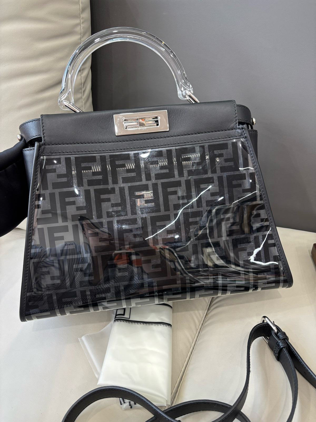 Fendi - Peekaboo - Plastic - Black - (Medium)