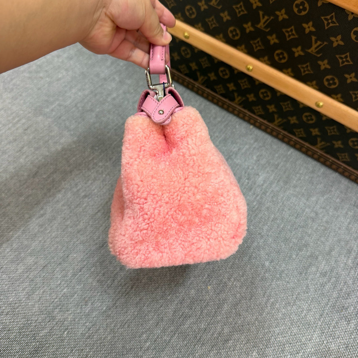 Fendi - Peekaboo Small - Fur - Shearling - Pink - (small)