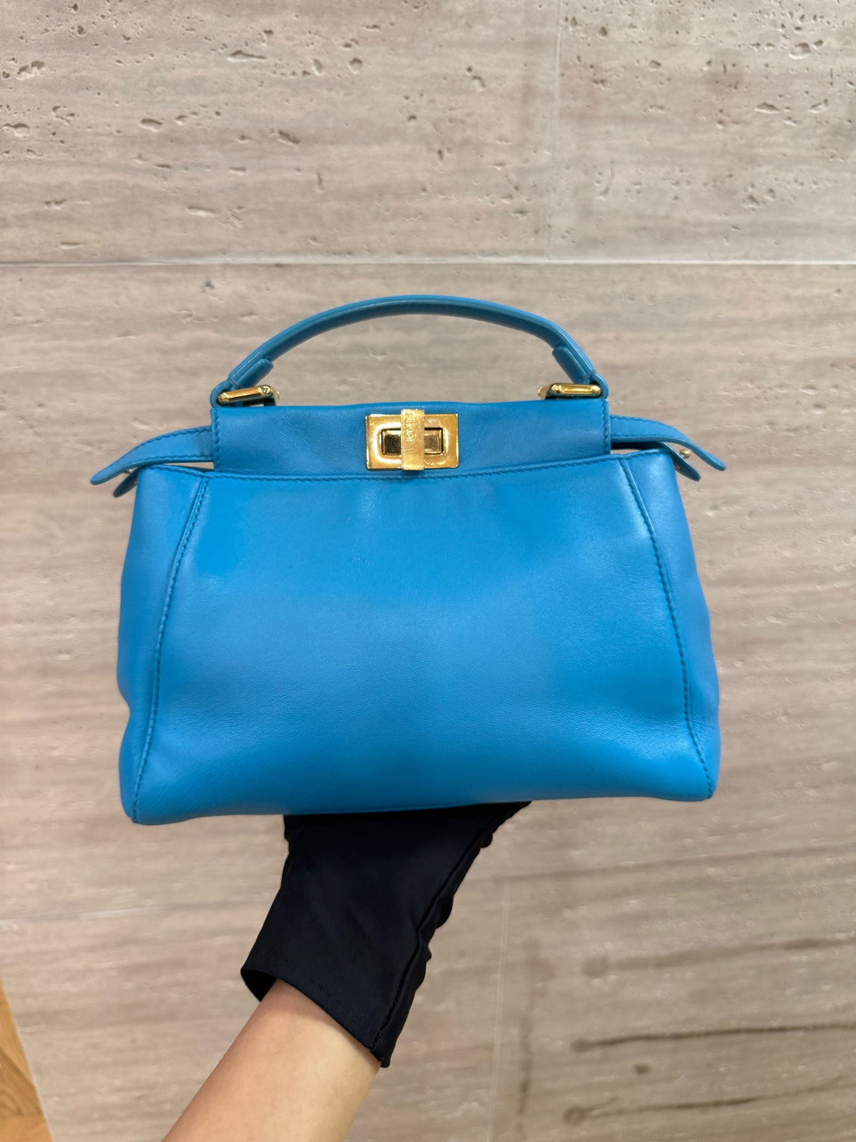 Fendi - Peekaboo Small - Leather - Blue - (small)