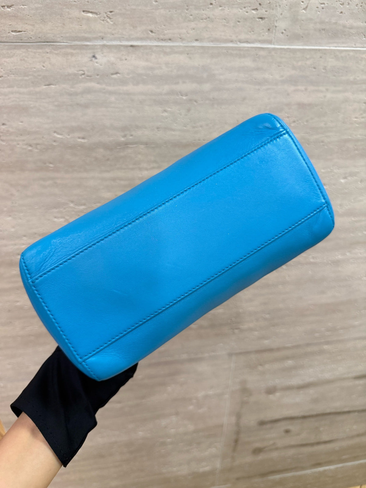 Fendi - Peekaboo Small - Leather - Blue - (small)
