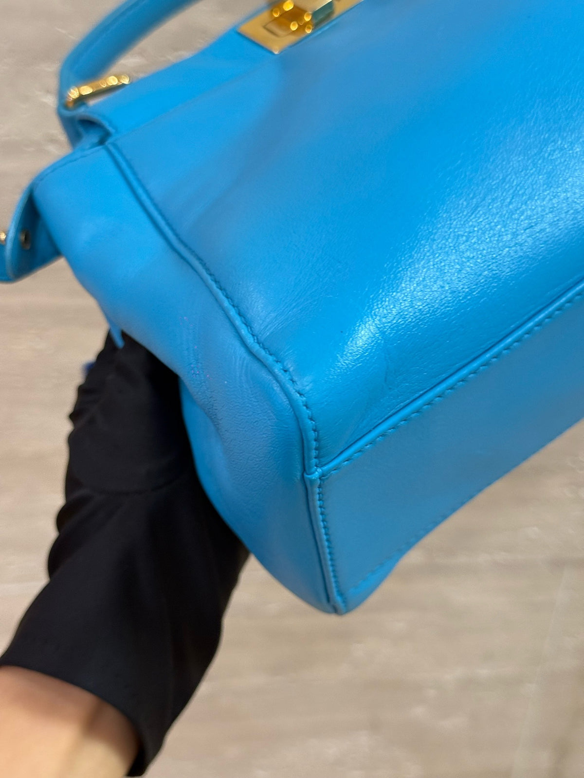 Fendi - Peekaboo Small - Leather - Blue - (small)