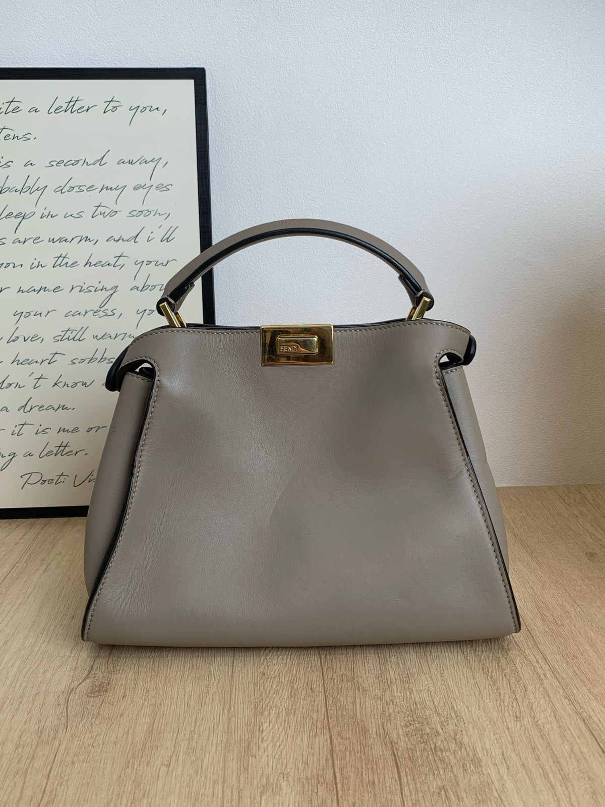 Fendi - Peekaboo Small - Leather - Grey - (small)