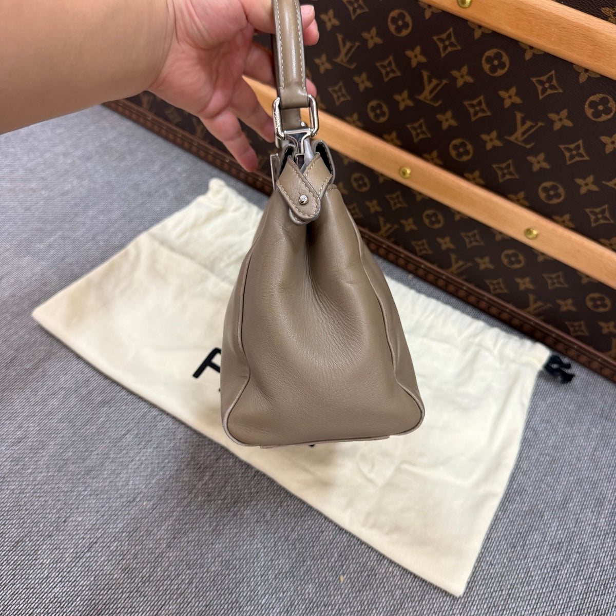 Fendi - Peekaboo Small - Leather - Grey - (small)